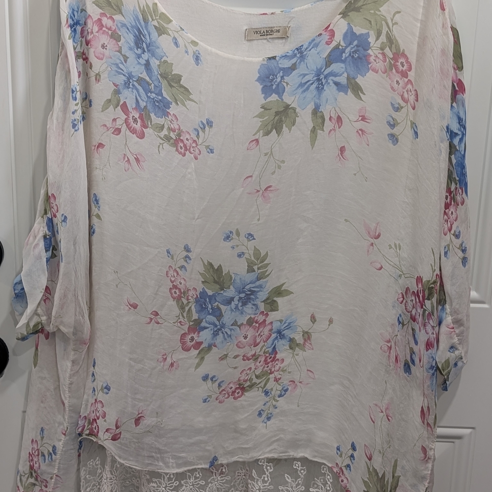 Cream and Blue 3/4 Sleeve Relaxed Blouse
